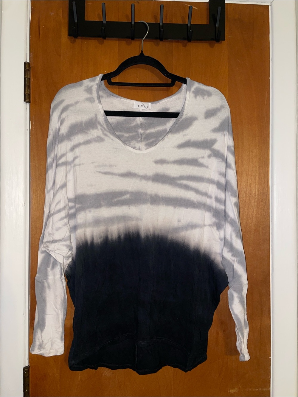 EN+I Black & White Ombre V-Neck Long Sleeve Tee